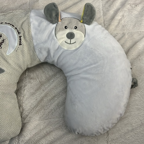 Nursing pillow - Picture 3 of 6